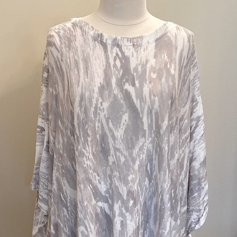 J. Jill Watercolor Ikat Gray One Size Coastal Grandma Boho Artisan Poncho - Picture 3 of 11